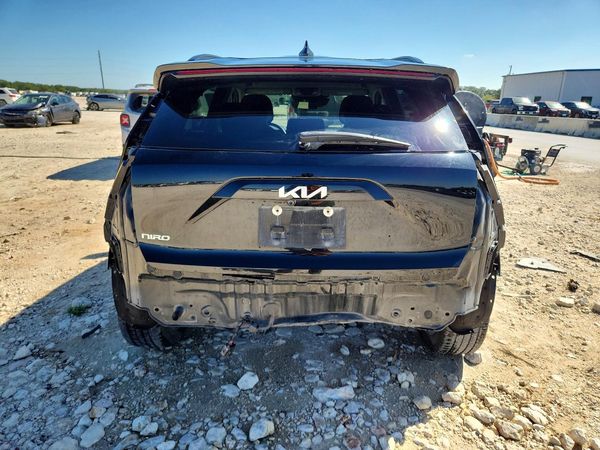 2024 KIA NIRO Wind