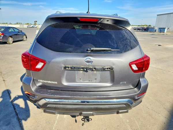 2018 NISSAN PATHFINDER
