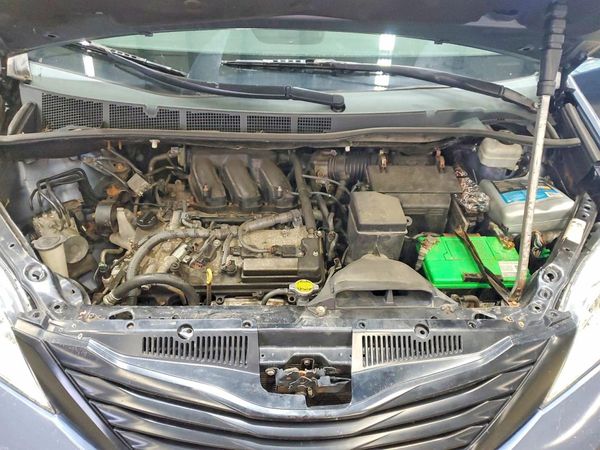 2015 TOYOTA SIENNA