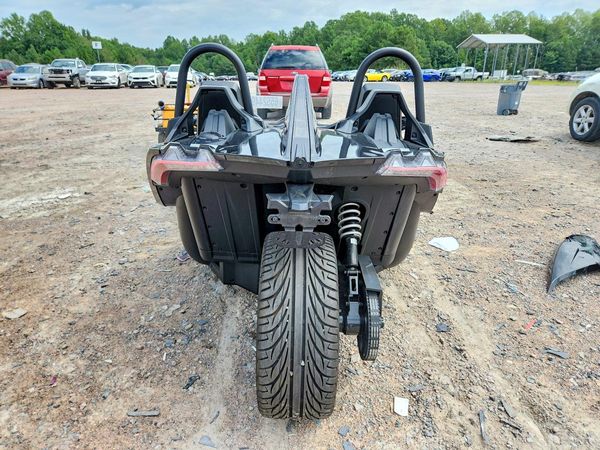 2025 POLARIS SLINGSHOT