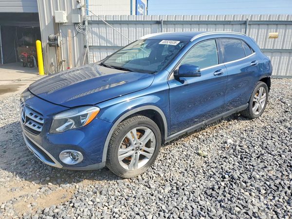 2020 MERCEDES-BENZ GLA