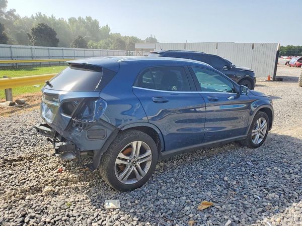 2020 MERCEDES-BENZ GLA GLA250-4M