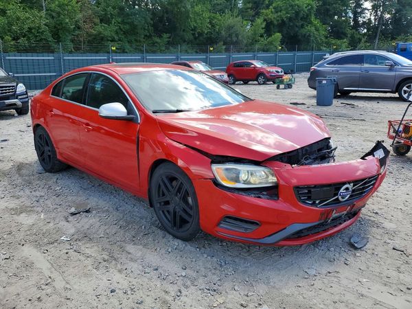 2016 VOLVO S60
