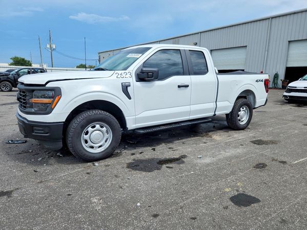 2025 FORD F150