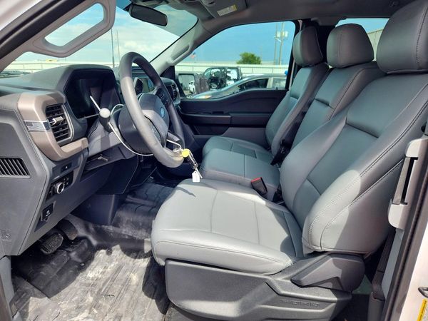 2025 FORD F150