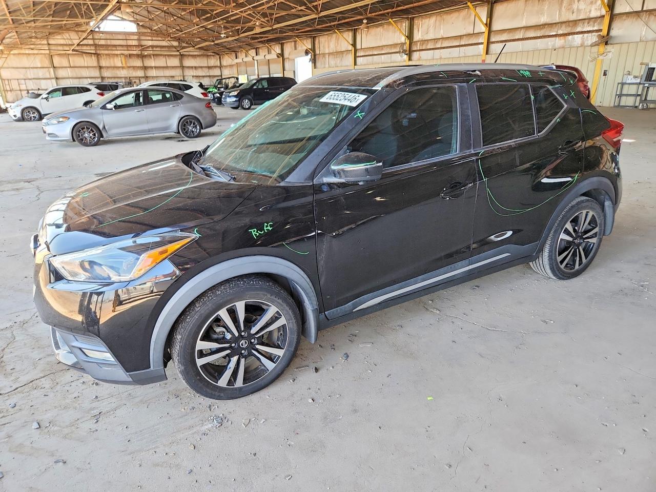 2020 NISSAN KICKS
