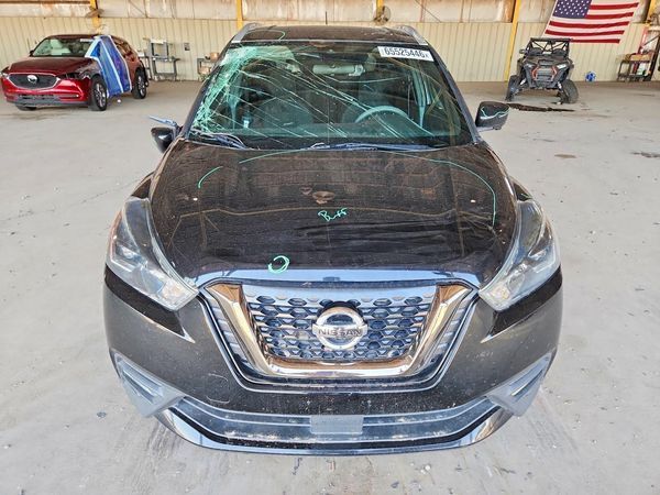 2020 NISSAN KICKS