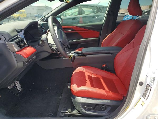 2026 TOYOTA CAMRY