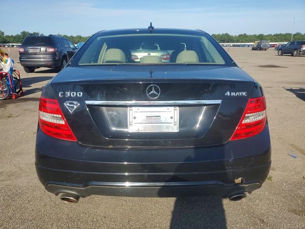 2013 MERCEDES-BENZ C C300