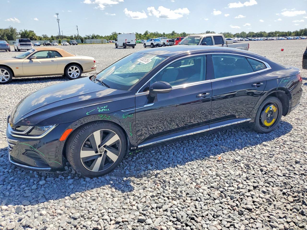 2021 VOLKSWAGEN ARTEON SE
