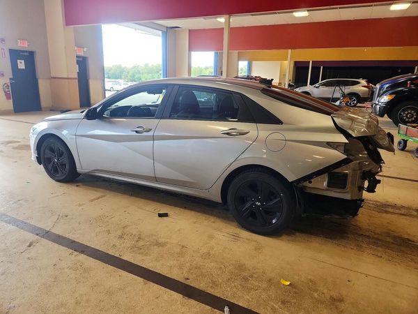 2021 HYUNDAI ELANTRA