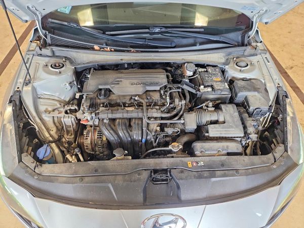 2021 HYUNDAI ELANTRA