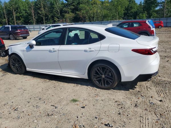 2025 TOYOTA CAMRY