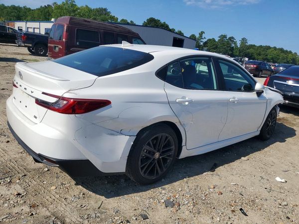 2025 TOYOTA CAMRY