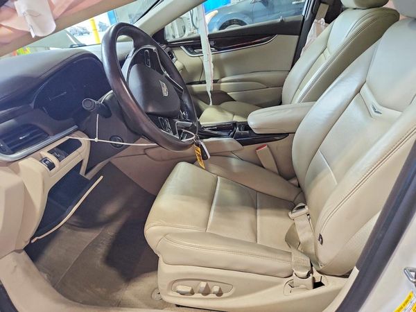 2017 CADILLAC XTS Luxury