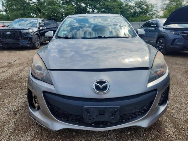 2013 MAZDA 3