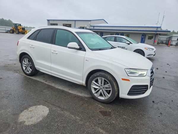 2018 AUDI Q3