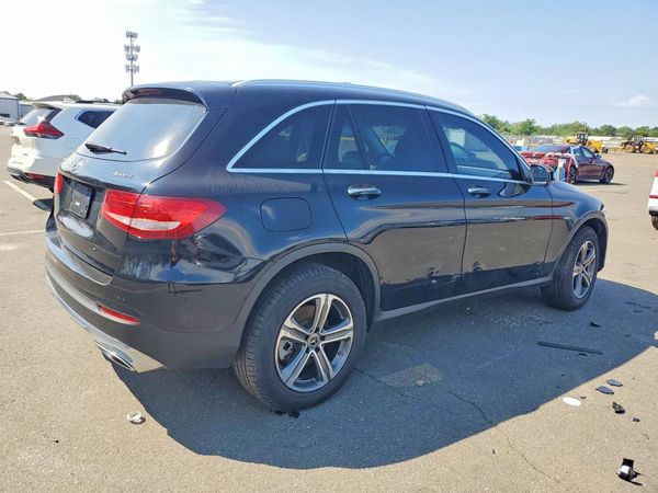 2019 MERCEDES-BENZ GLC