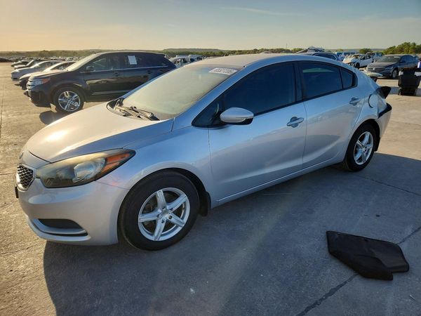 2016 KIA FORTE GL (Middle-Low Grade)