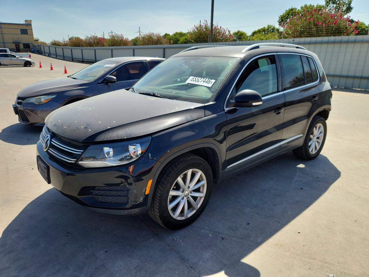 2017 VOLKSWAGEN TIGUAN Wolfsburg