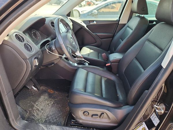2017 VOLKSWAGEN TIGUAN Wolfsburg
