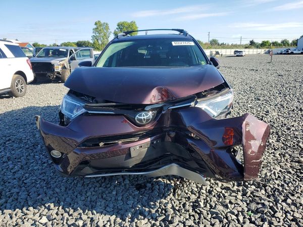 2018 TOYOTA RAV4 Adventure/XLE