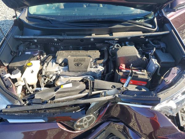 2018 TOYOTA RAV4 Adventure/XLE