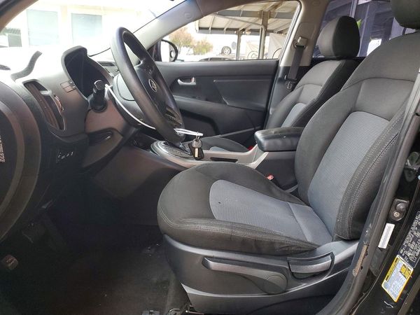 2015 KIA SPORTAGE GL - Middle-low
