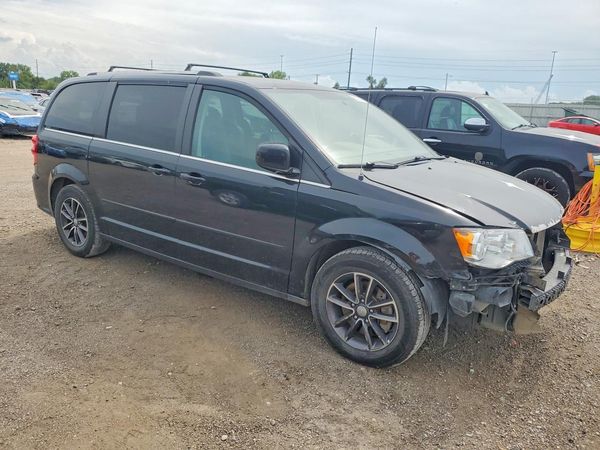 2017 DODGE GRAND CARAVAN SXT