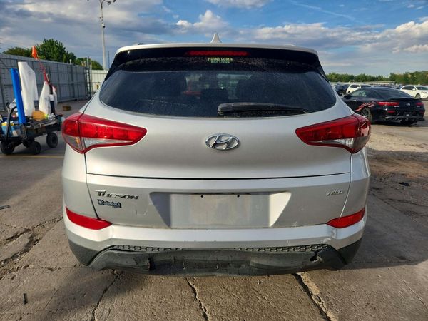 2018 HYUNDAI TUCSON