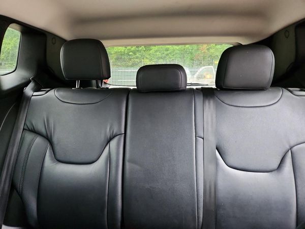 2020 JEEP RENEGADE Latitude, Longitude