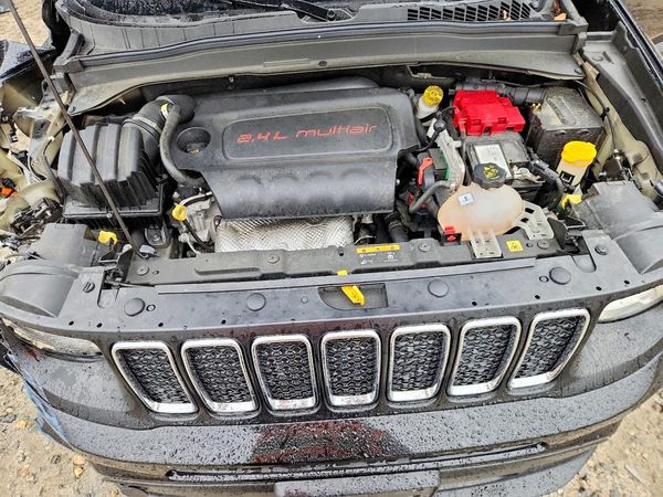 2020 JEEP RENEGADE Latitude, Longitude