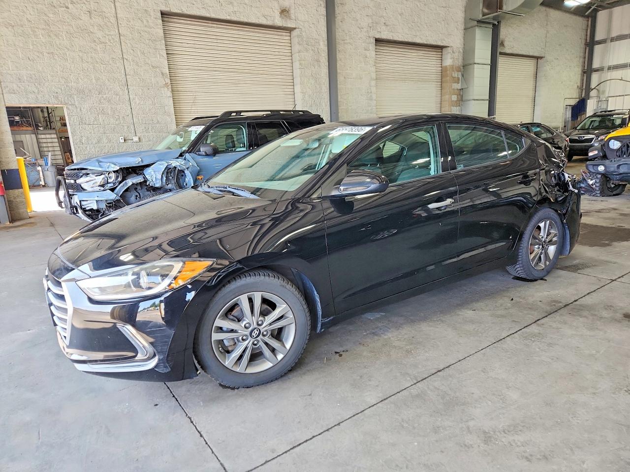 2017 HYUNDAI ELANTRA