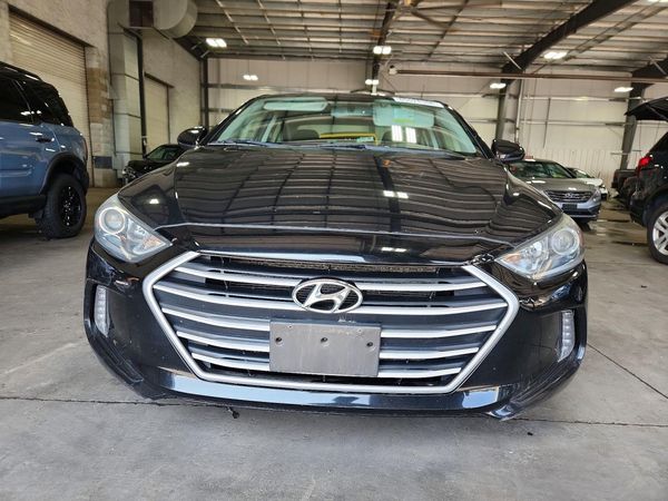 2017 HYUNDAI ELANTRA
