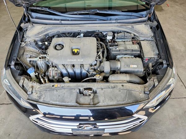 2017 HYUNDAI ELANTRA