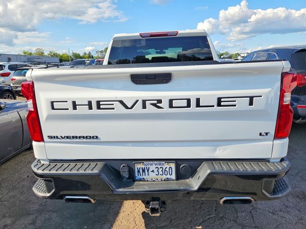 2021 CHEVROLET SILVERADO Trail Boss - LT — DIRR