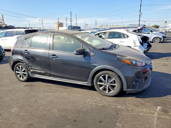 2018 TOYOTA PRIUS One/Two/Three/Four — Passenger 3/4