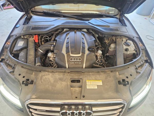 2015 AUDI A8 L