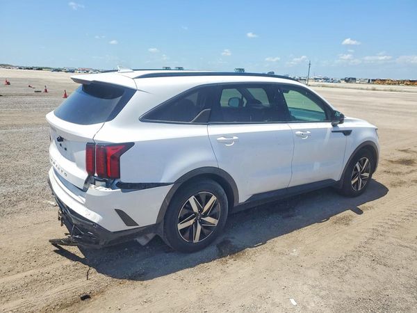 2022 KIA SORENTO