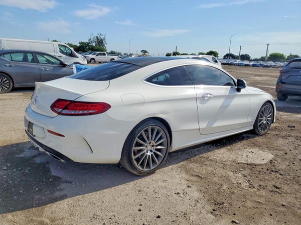 2017 MERCEDES-BENZ C C300