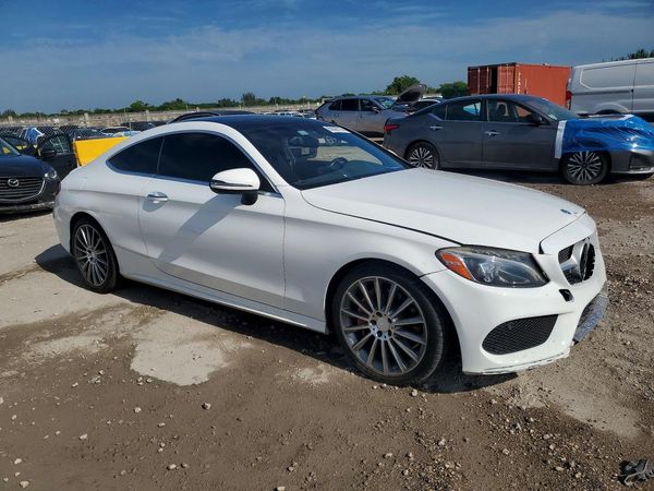 2017 MERCEDES-BENZ C C300