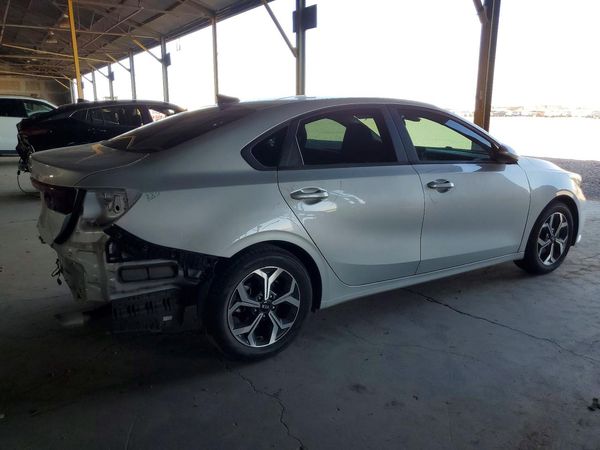 2021 KIA FORTE FE, LXS