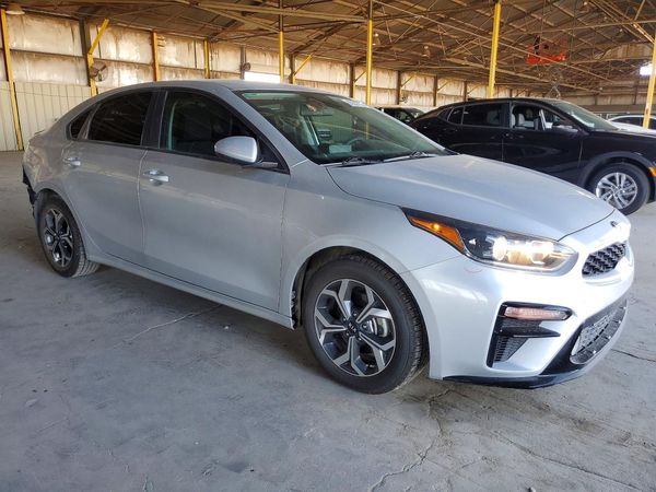 2021 KIA FORTE FE, LXS