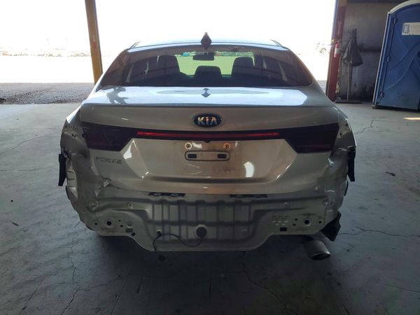 2021 KIA FORTE FE, LXS