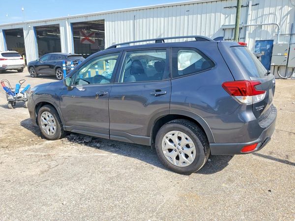 2021 SUBARU FORESTER Base