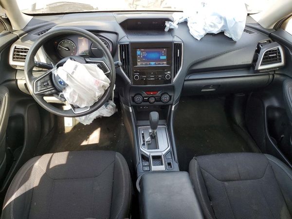 2021 SUBARU FORESTER Base