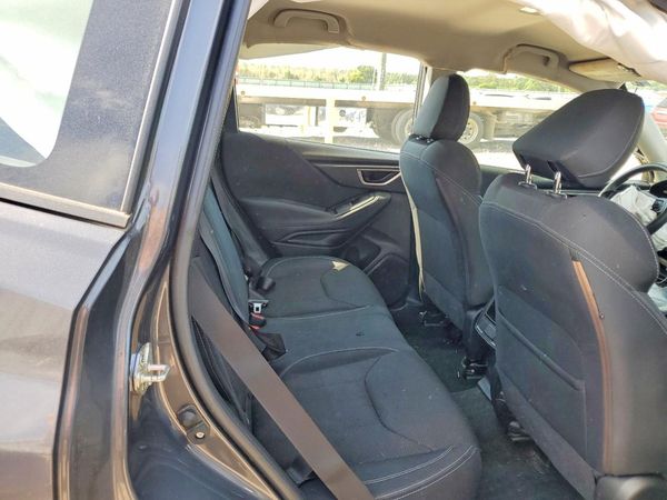 2021 SUBARU FORESTER Base