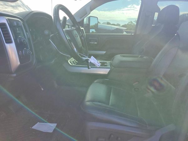 2018 CHEVROLET SILVERADO LTZ — DENT