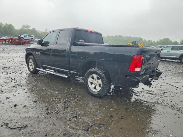 2016 RAM 1500 ST