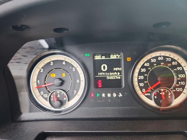 2016 RAM 1500 ST